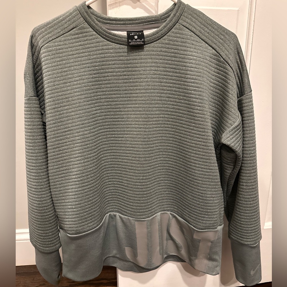 Nike Dri Fit Sweatshirt